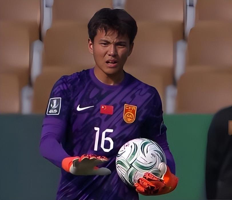开云体育app入口-他是跟李昊齐名的中国门将，刚出道就加盟拜仁，如今却销声匿迹